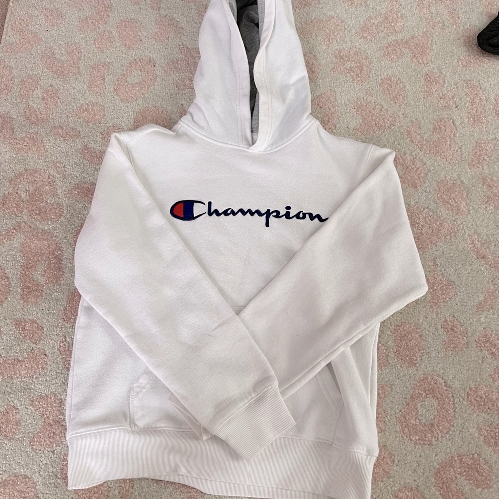 CHAMPION SWEATSHIRT